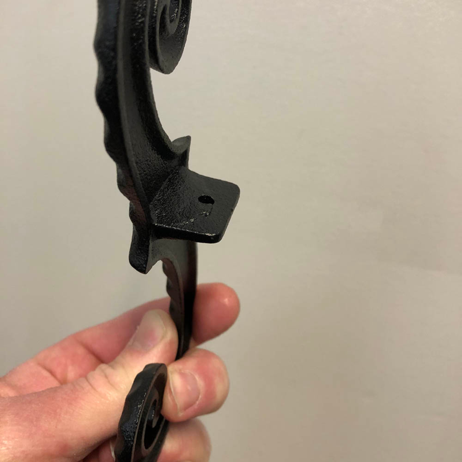 Faux Shutter Dog | Beveled Smooth | 1 Pair